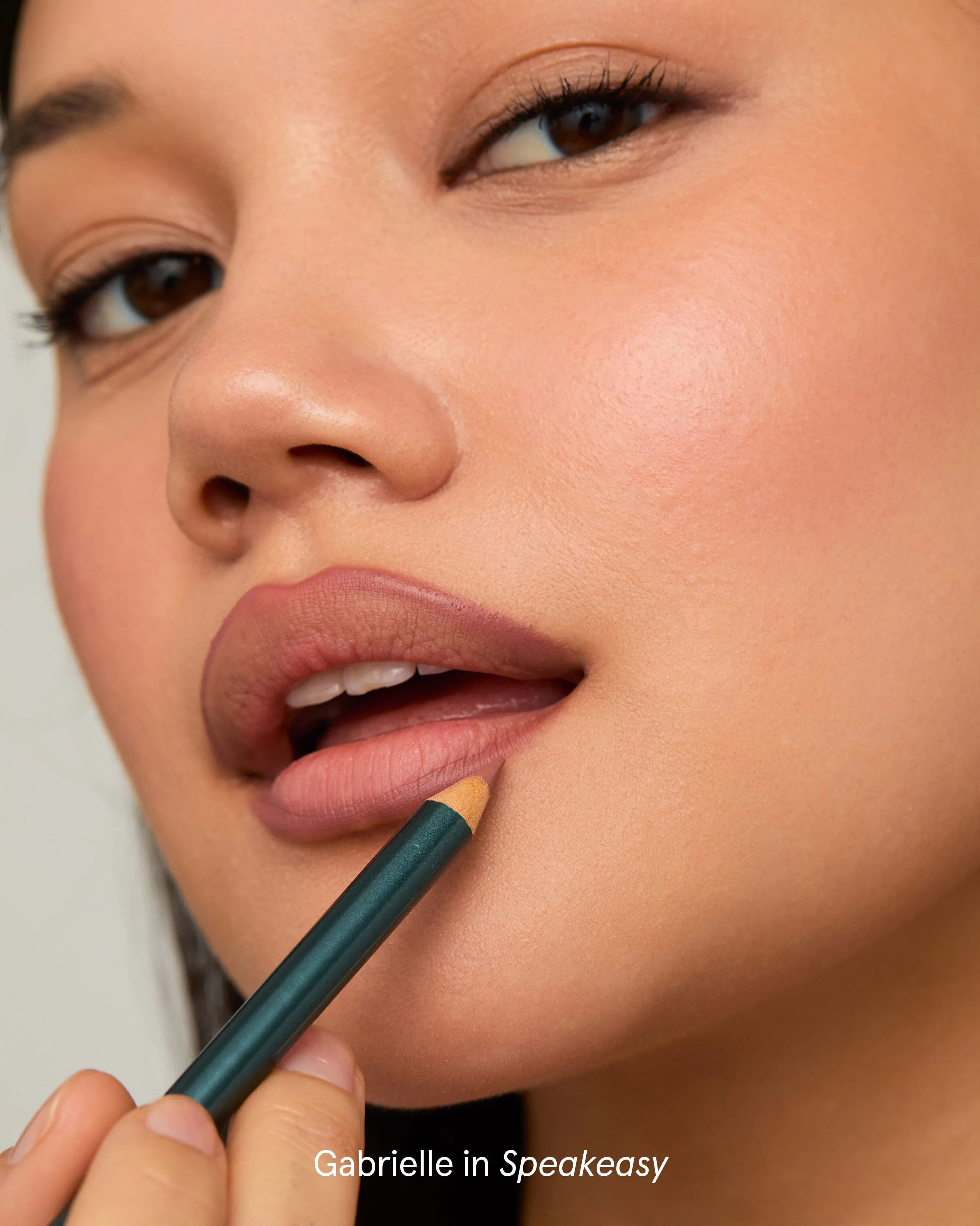 Soft Glide Lip Liner